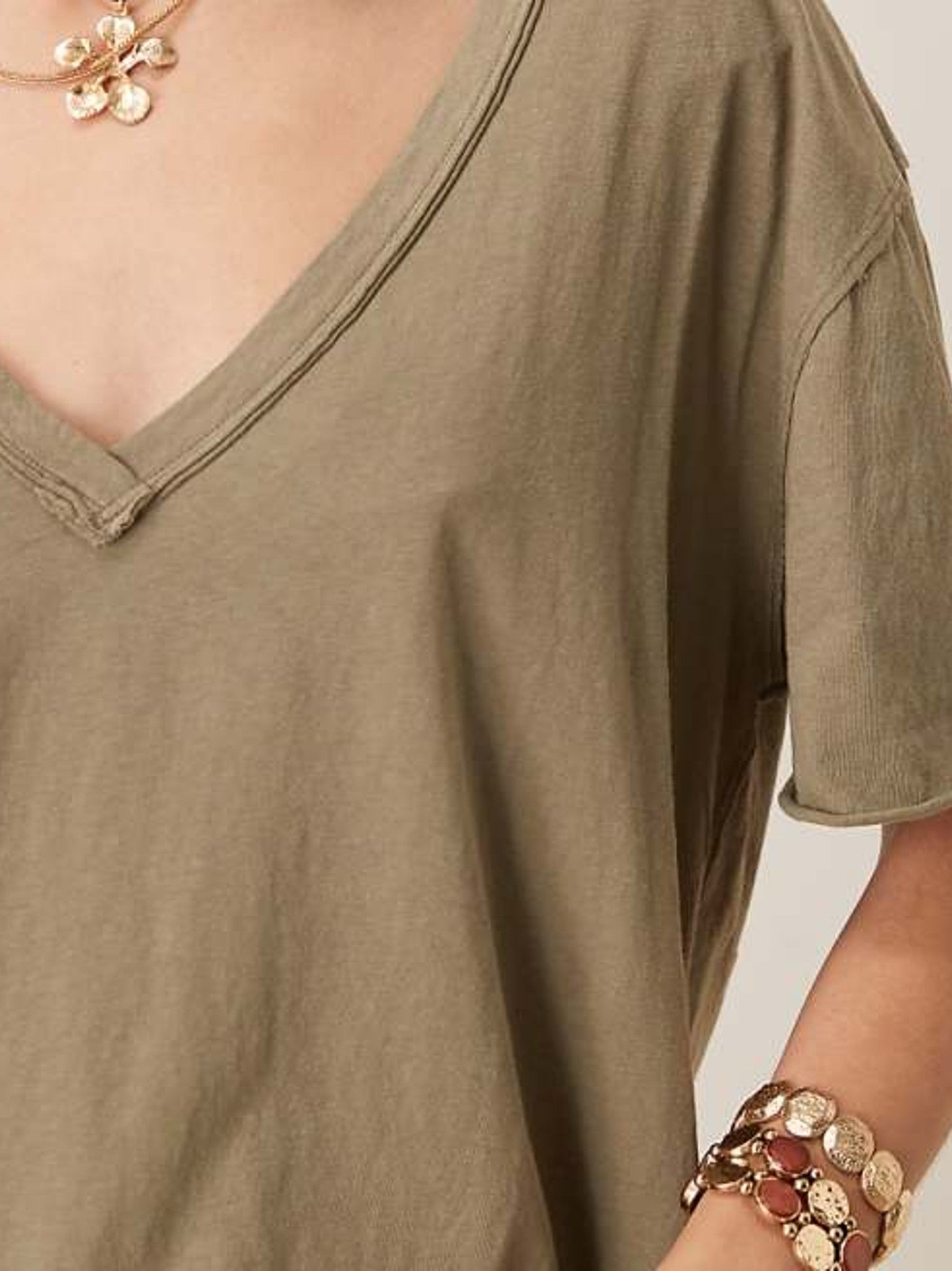 FREE PEOPLE Nina V-Neck Tee